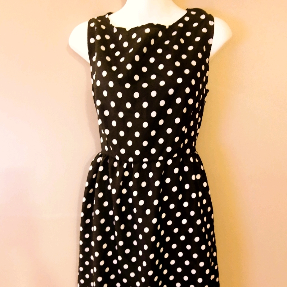 Black polkadot dress
